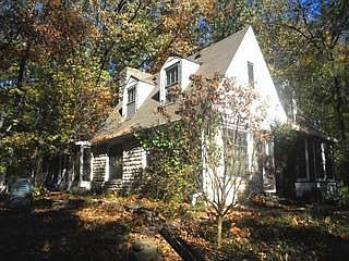 1st image of 5220 Rush Ave