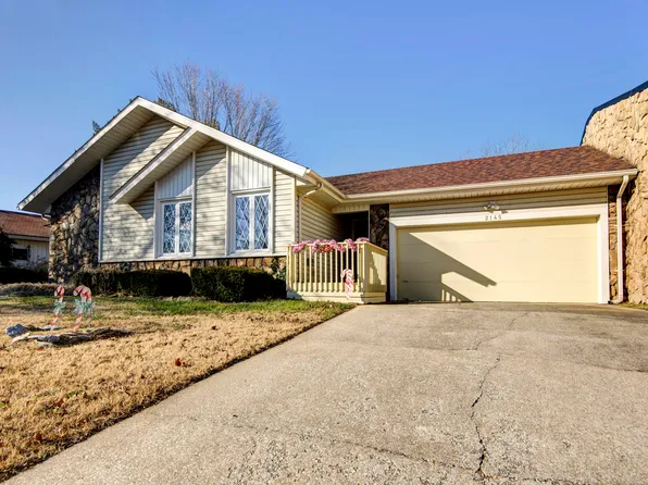 2145 E Regency Place, Springfield, MO 65804