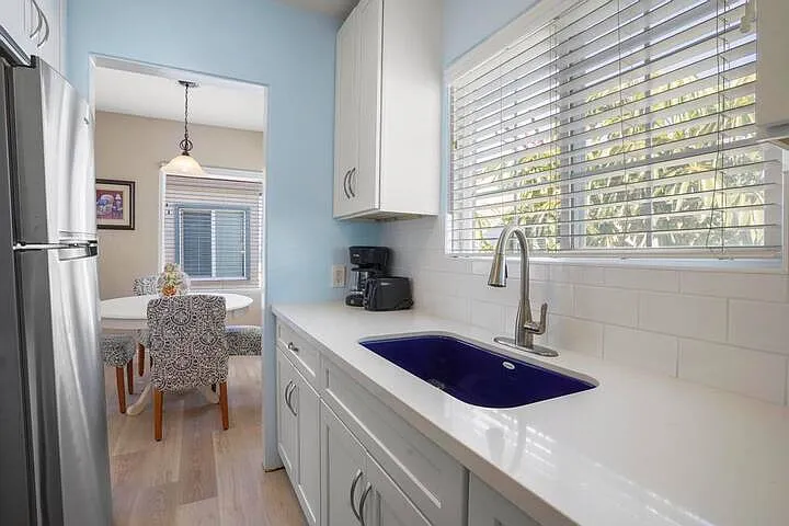 717 Whiting Ct — Photo 58