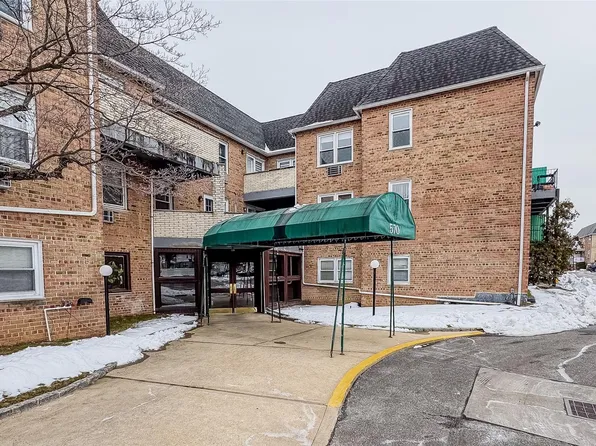 570 Broadway #22B, Lynbrook, NY 11563