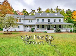 8 Big Pine Dr, Topsham, ME 04086