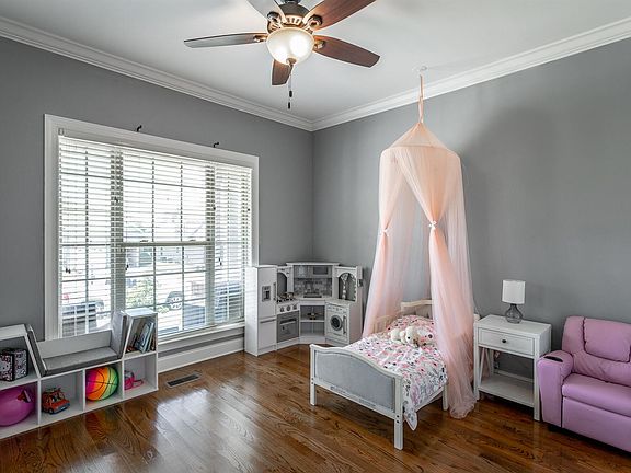 5th image of 8433 Gracie Mac Ln
