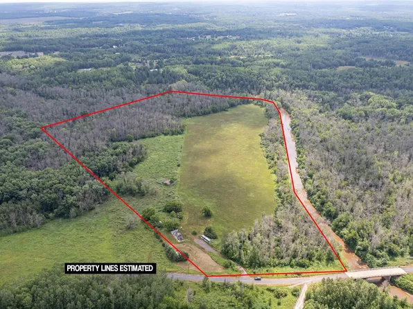 4914 S Finn Road, Superior, WI 54880
