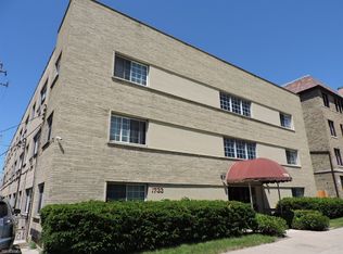 1733 N Cambridge Ave, Milwaukee, WI 53202
