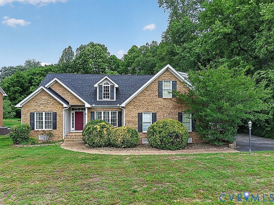 1st image of 8132 Timberlake Ln