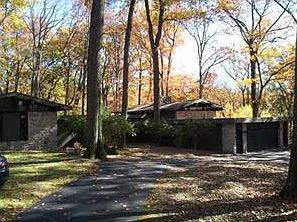 2nd image of 121 Grosvenor Dr