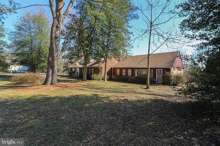 1st image of 7207 Elizabeth Dr