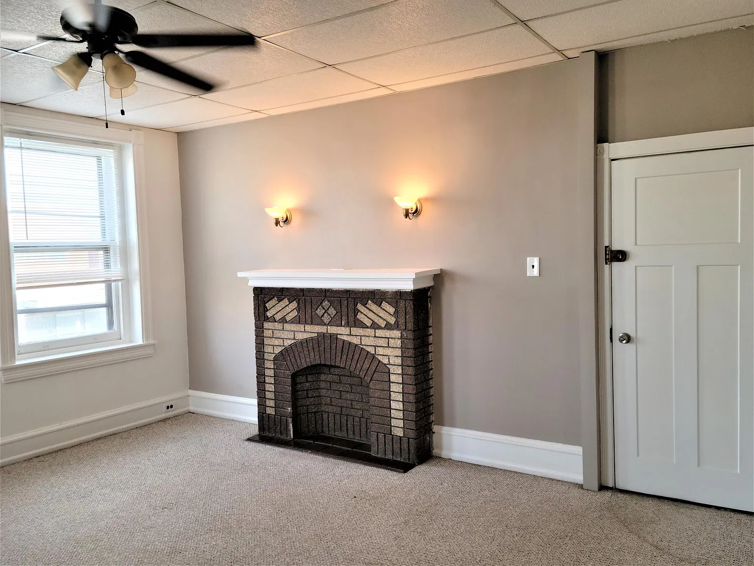 1 bed, 720 sqft, $1,045 — Photo 4