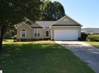 108 Thornapple Way, Simpsonville, SC 29681