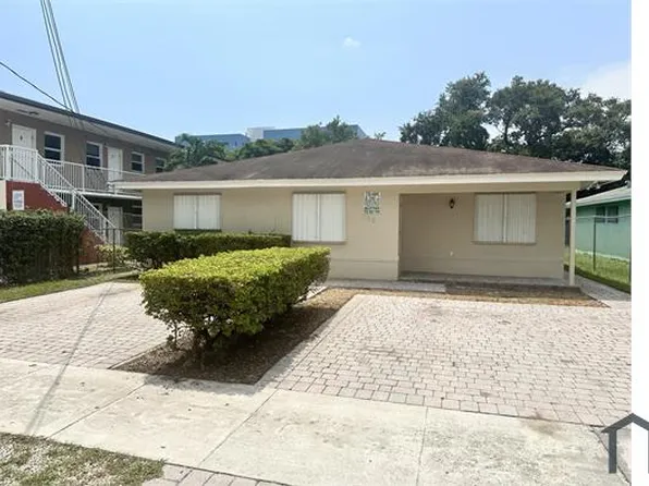 760 NW 70th St, Miami, FL 33150