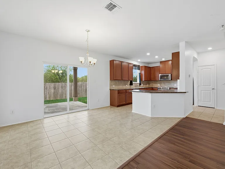 13535 Abraham Lincoln St — Photo 25