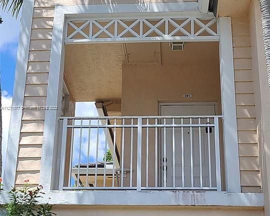3rd image of 376 NE 26th Ter Unit 201
