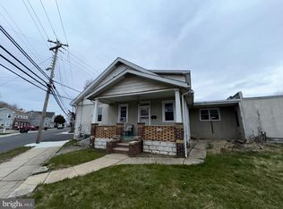 98 Library St, Williamstown, NJ 08094