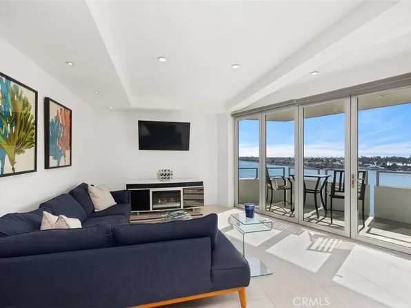 3121 W Coast Hwy APT 8C, Newport Beach, CA 92663