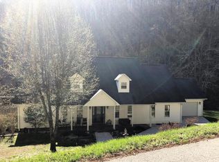 358 Scandlyn Hollow Rd, Oliver Springs, TN 37840