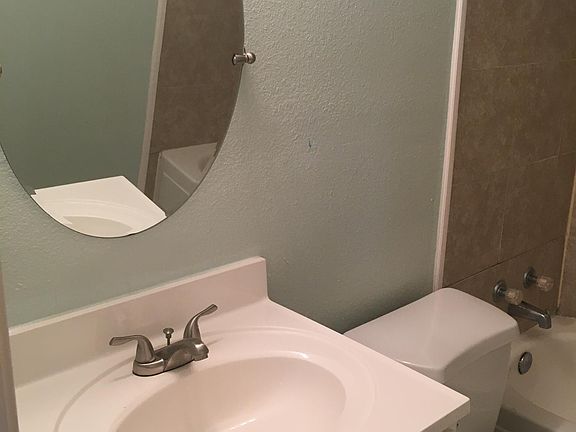 4th image of 4301 N Heron Dr
