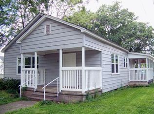 611 8th St, Gaffney, SC 29340