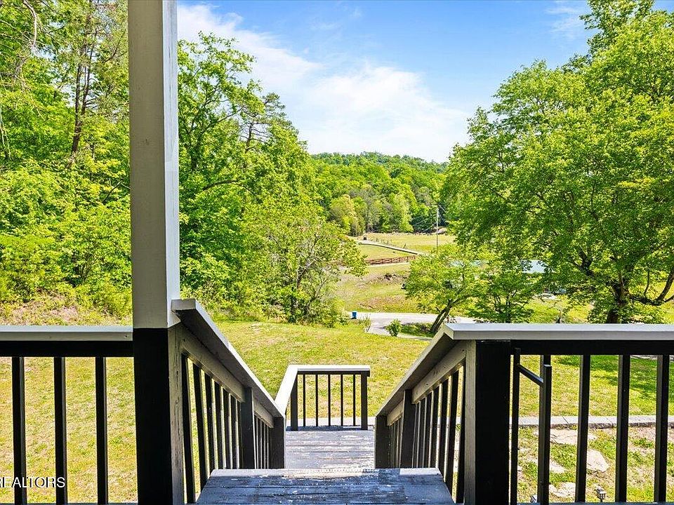 161 Mountain View Dr, Rocky Top, TN 37769 | Zillow