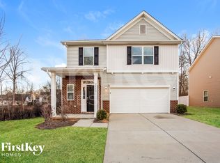9511 Hamel St, Charlotte, NC 28215
