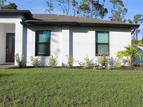 3rd image of 3142 Lamarque Ave