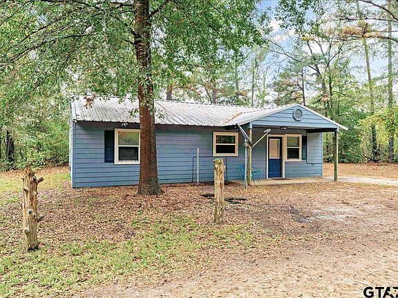 3rd image of 230 Private Road 7422