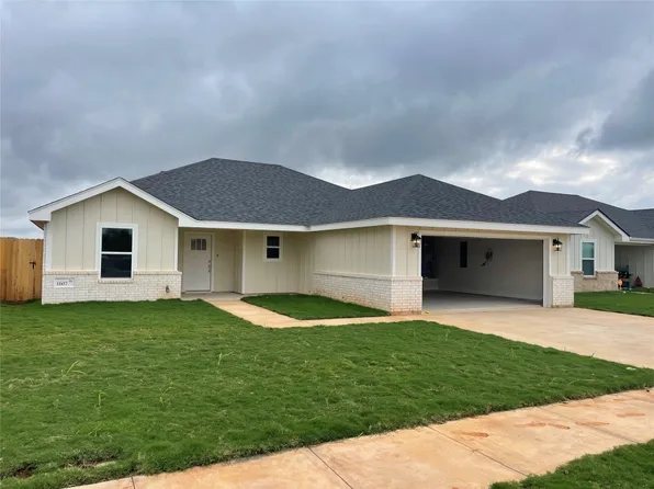1607 Sweetwater Ln, Abilene, TX 79602