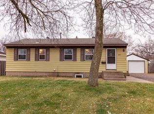 6041 Quebec Ave N, New Hope, MN 55428
