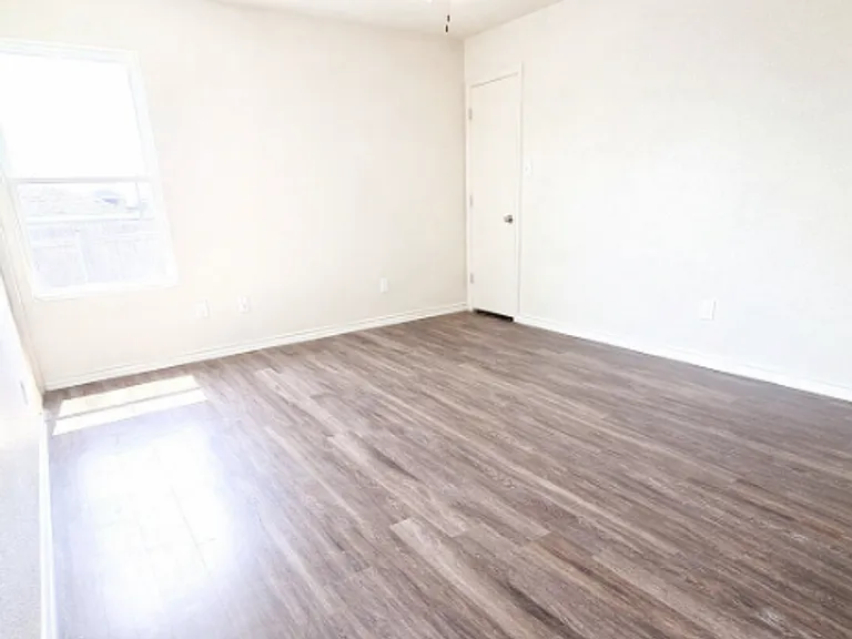 3109 Ochiltree Dr #B — Photo 8