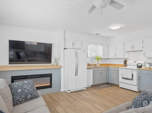 515 Elm St SE, Albuquerque, NM 87102