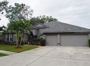 10902 Arbor Ridge Dr, Tampa, FL 33624