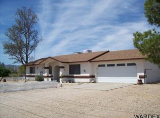 7065 W Chino Dr, Golden Valley, AZ 86413