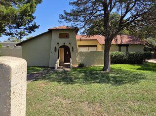 721 Candlelight Dr, Woodway, TX 76712