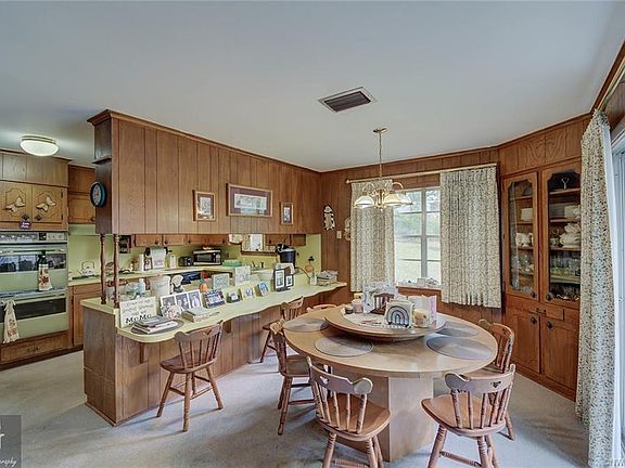 5th image of 4408 Crossway Dr
