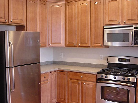 5th image of 18277 Camdenhurst Dr