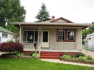 2745 Bloomfield St, Melvindale, MI 48122