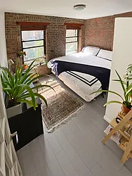 Rented by Ledvech Group