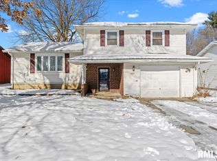 2817 E Black Ave, Springfield, IL 62702