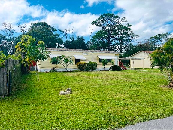 3rd image of 6479 Colony Park Dr
