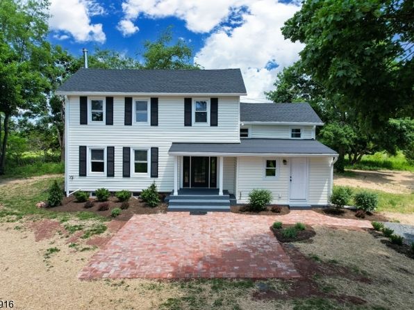 230 Skillmans Ln