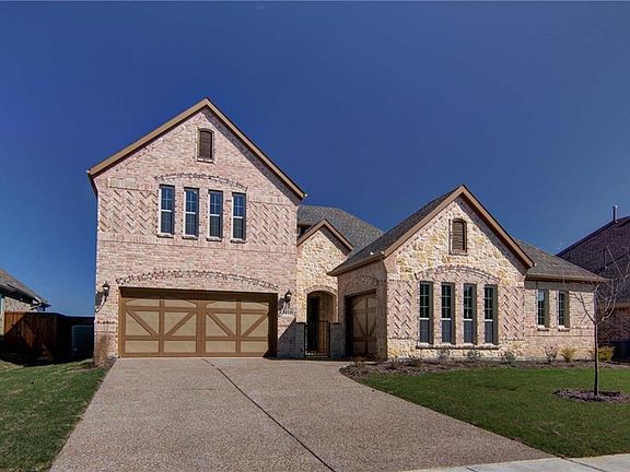 2nd image of 3010 Martha Dr