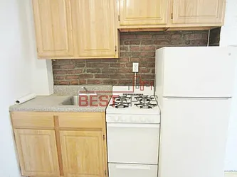 Rented by Best Apartments North Inc