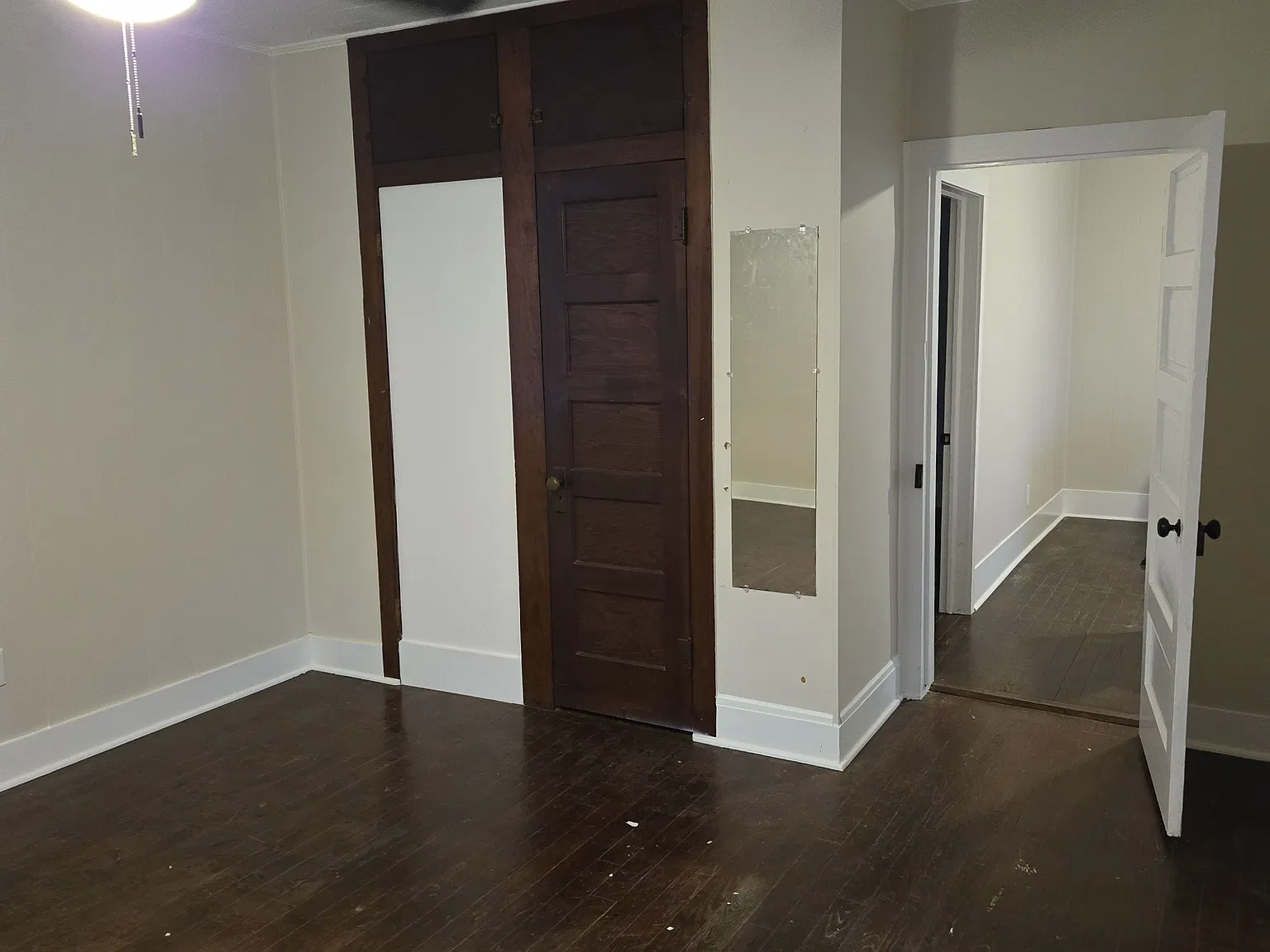 3 bed, 1100 sqft, $1,500 — Photo 3