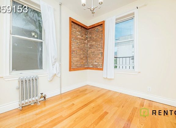4th image of 593 Franklin Ave #2M