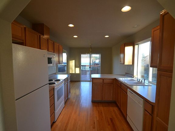 2nd image of 17721 67th Ave E