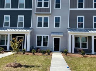 170 Yorkshire Dr #8, Moncks Corner, SC 29461