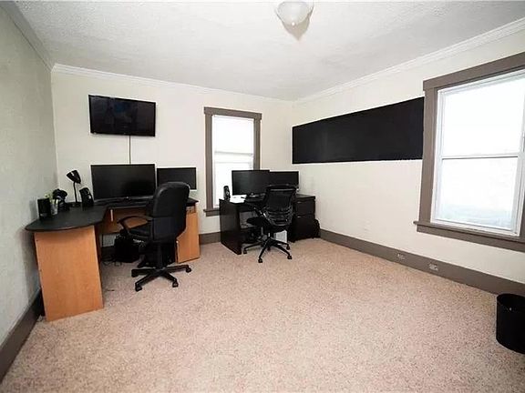 Large second bedroom