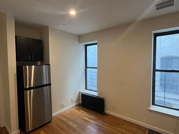 2nd image of 512 W 136th St APT 1C