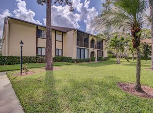 239 Pine Hov Cir APT C-2, Greenacres, FL 33463
