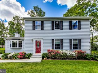 9771 Turnbuckle Dr, Burke, VA 22015