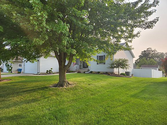 3rd image of 13448 Finch Ct
